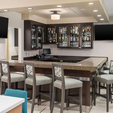 Hilton Garden Inn Silver Spring White Oak Екстер'єр фото