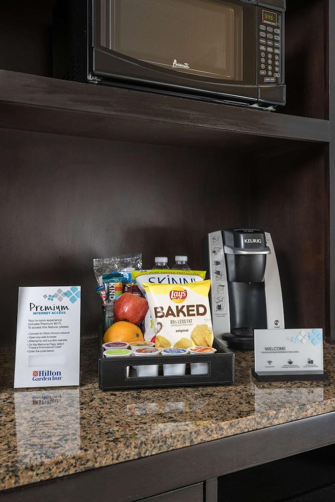 Hilton Garden Inn Silver Spring White Oak Екстер'єр фото
