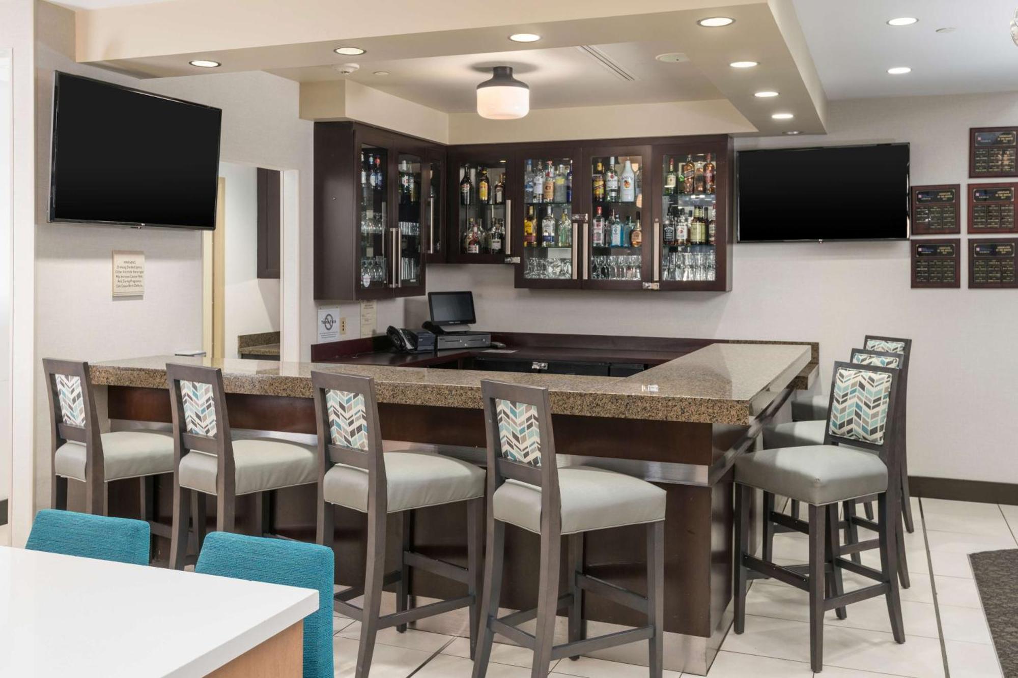 Hilton Garden Inn Silver Spring White Oak Екстер'єр фото